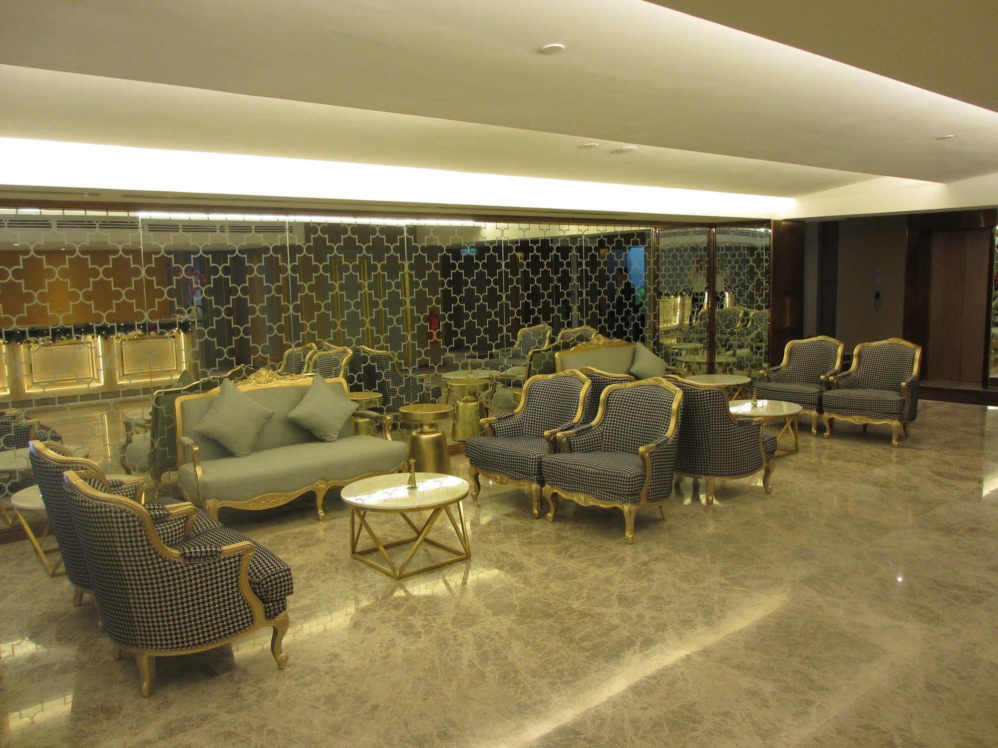 Cosmo Hotel Kuala Lumpur Ngoại thất bức ảnh